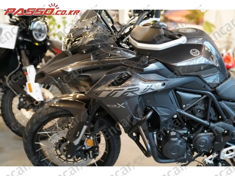 Benelli Trk 502 X - фото 5