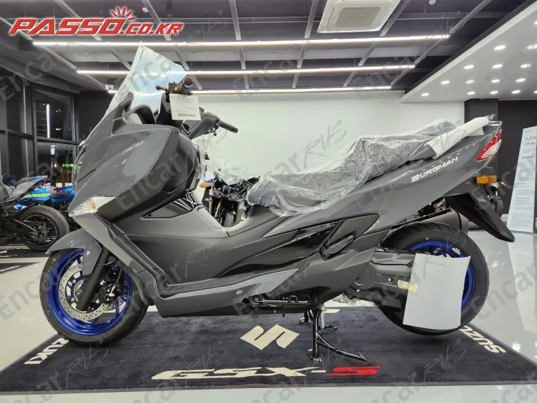 Suzuki Burgman 400 Abs - фото 1