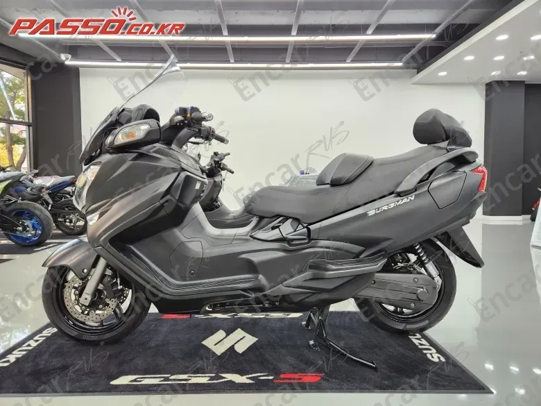 Suzuki Burgman 650 Executive - фото 1