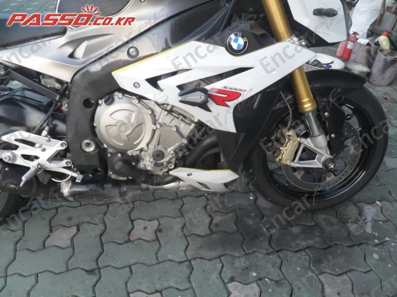 BMW S 1000 R - фото 4