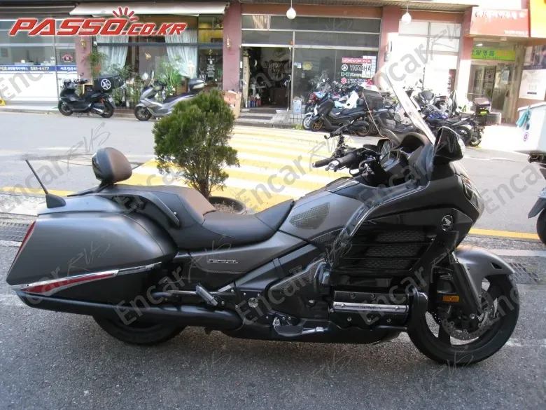 Honda Goldwing F6b - фото 0