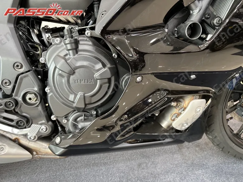 Yamaha Yzf R7 - фото 4
