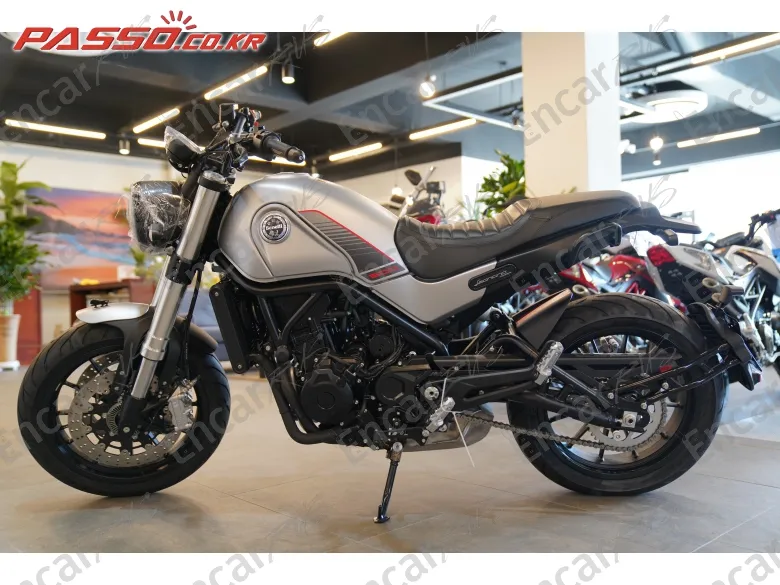 Benelli Leoncino 500 - фото 1