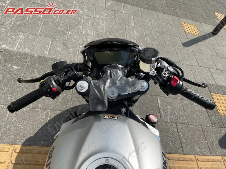 Suzuki Sv 650 X - фото 3
