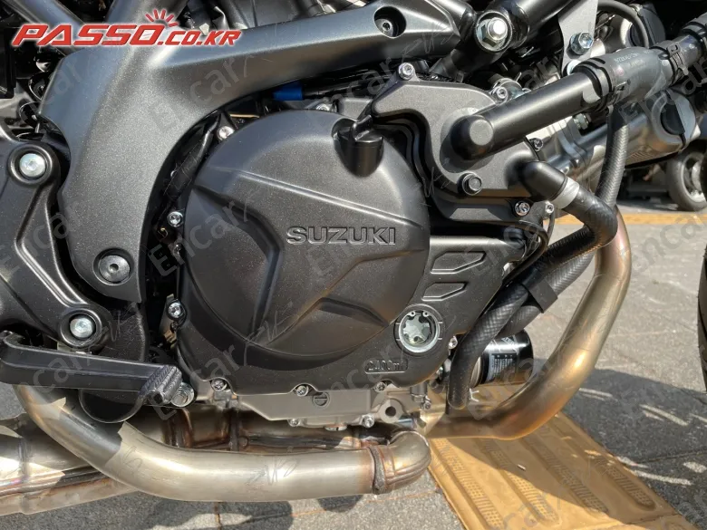 Suzuki Sv 650 X - фото 4