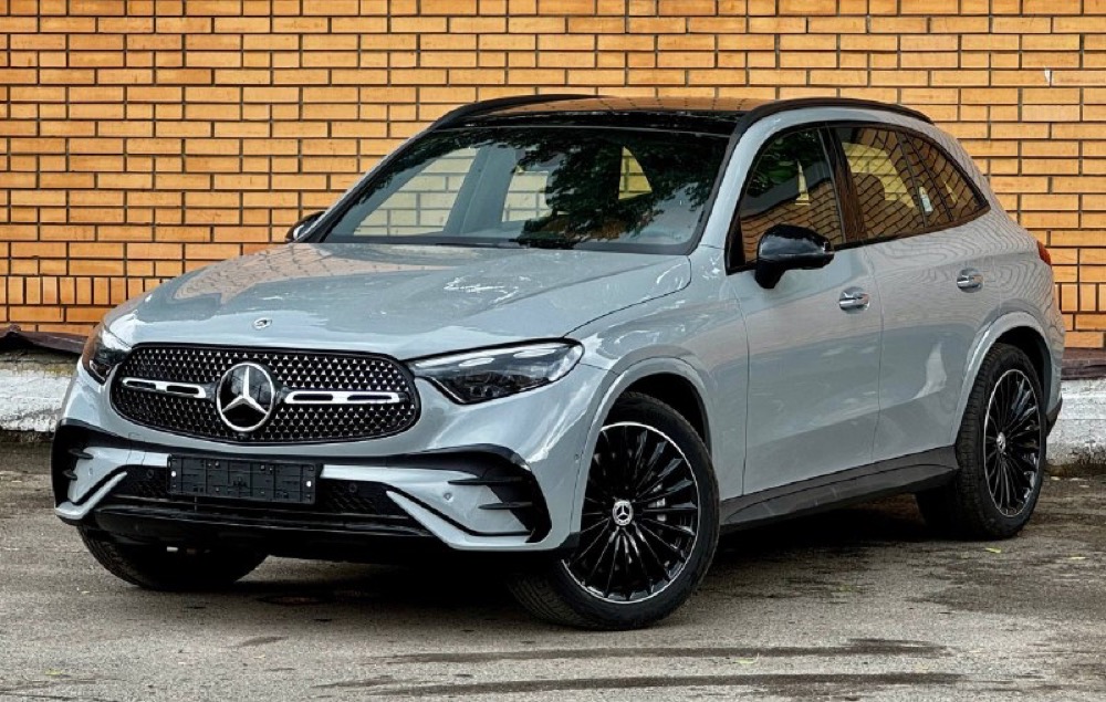 Mercedes-Benz GLC 300 Special Edition 140